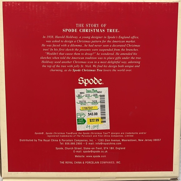 Set if 4 Spode Christmas Tree Plates 2007 Red Poinsettias on Rim 8" - Picture 7 of 9